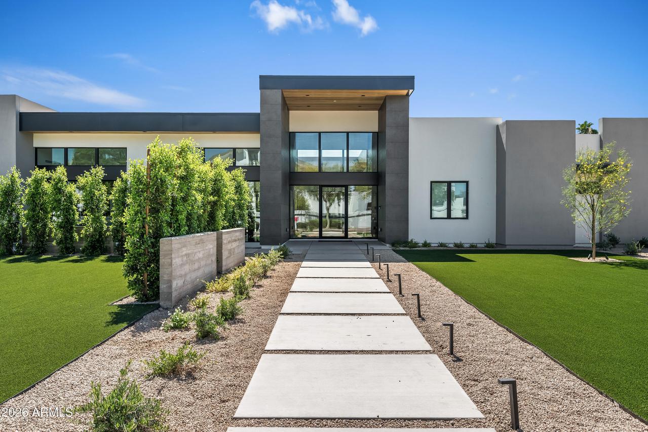 10420 N 64th Pl., Paradise Valley, AZ 85253