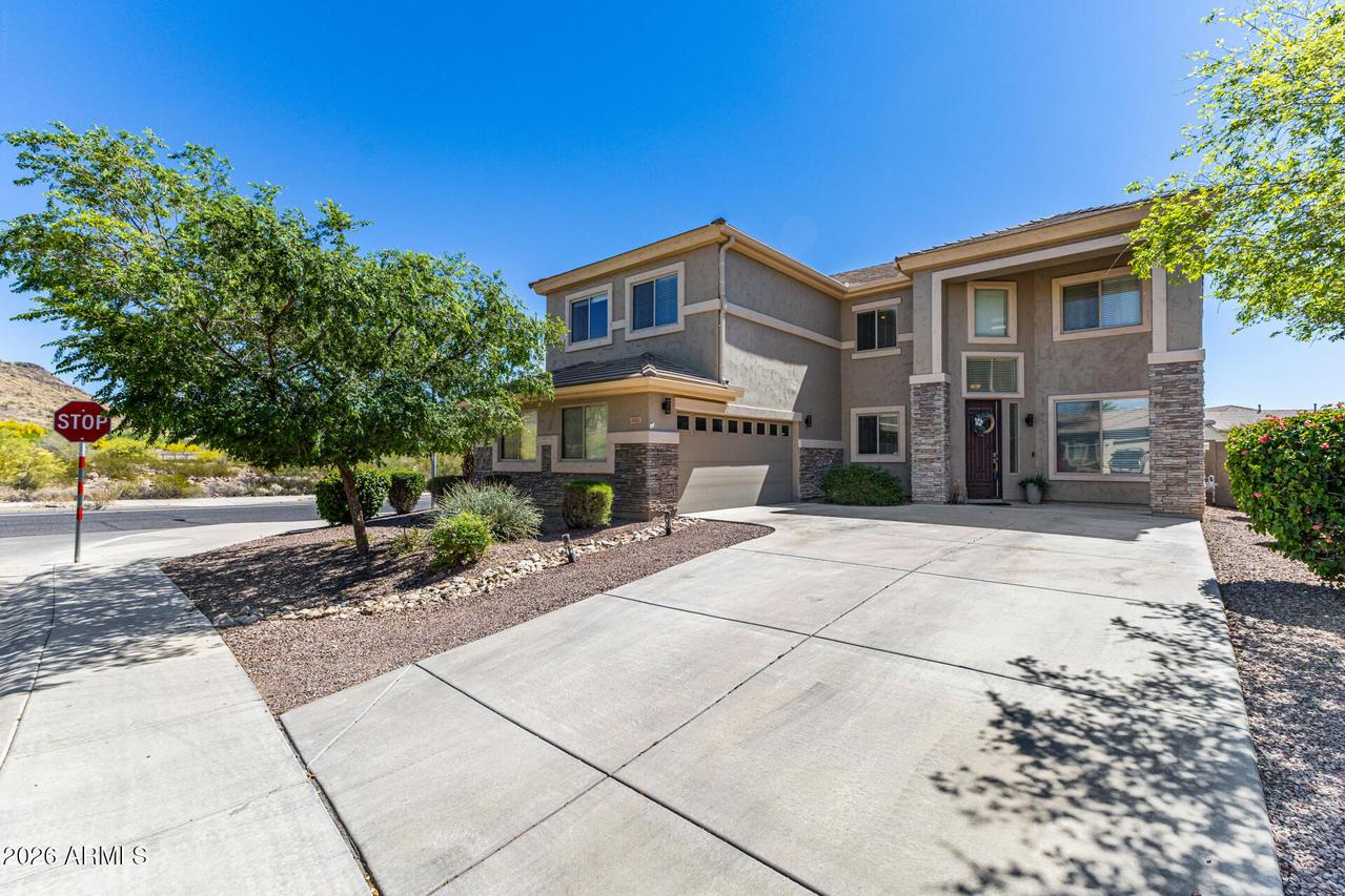 5111 W Cavedale Dr., Phoenix, AZ 85083