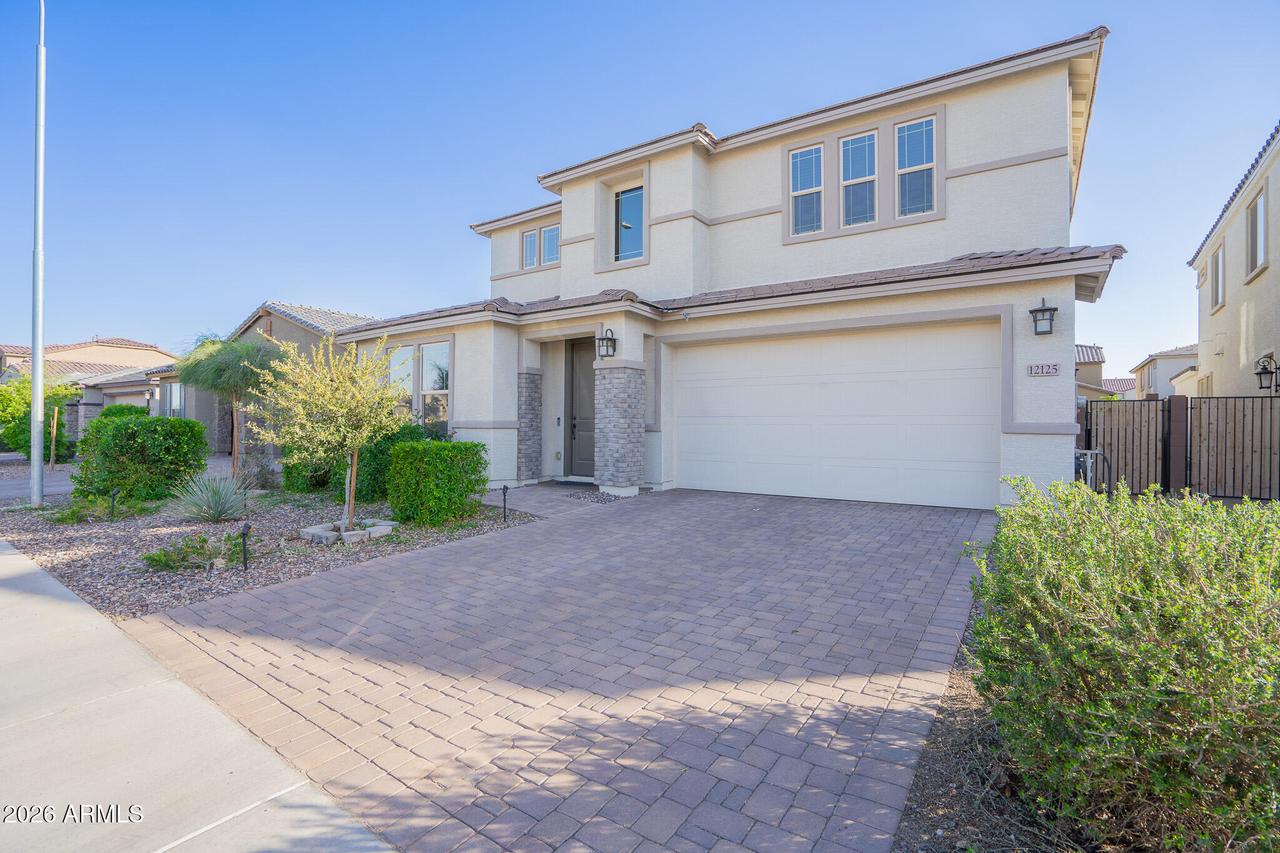 12125 W Luxton Ln., Avondale, AZ 85323