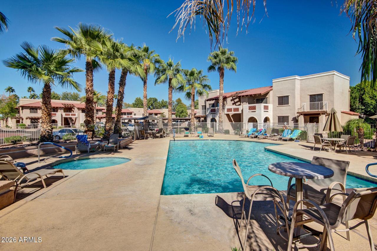 5757 W Eugie Ave. #1110, Glendale, AZ 85304