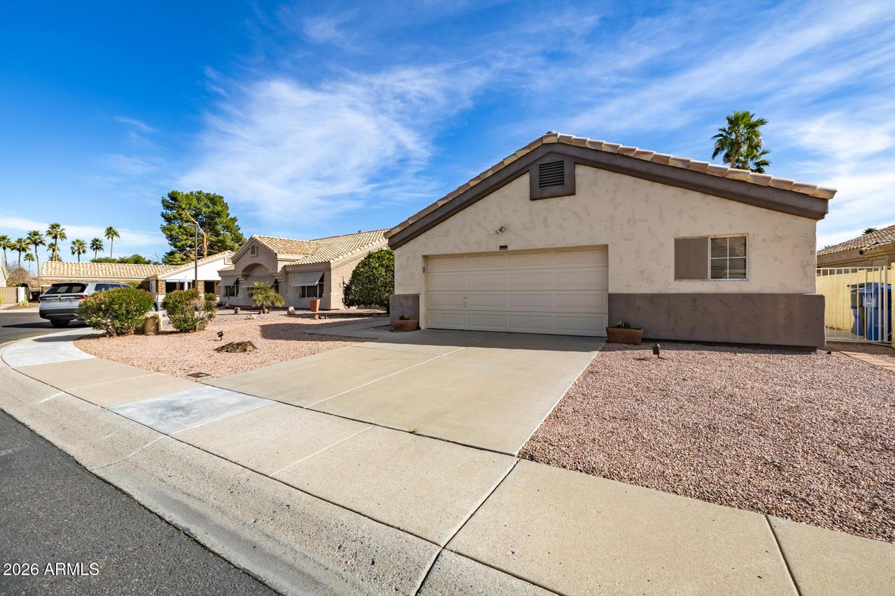 17533 N Pima Tr., Surprise, AZ 85374