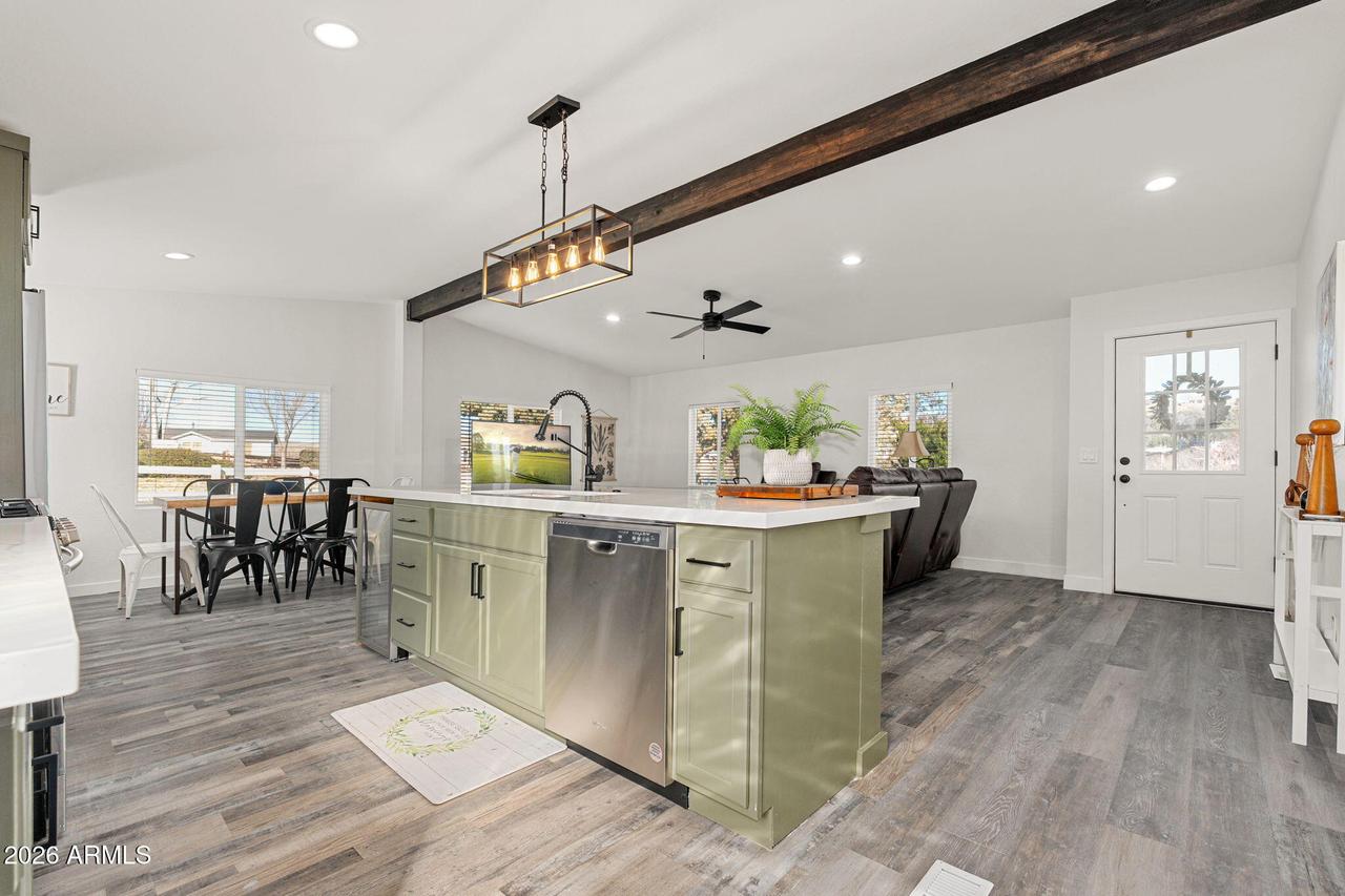 10201 E Black Angus Rd., Dewey, AZ 86327