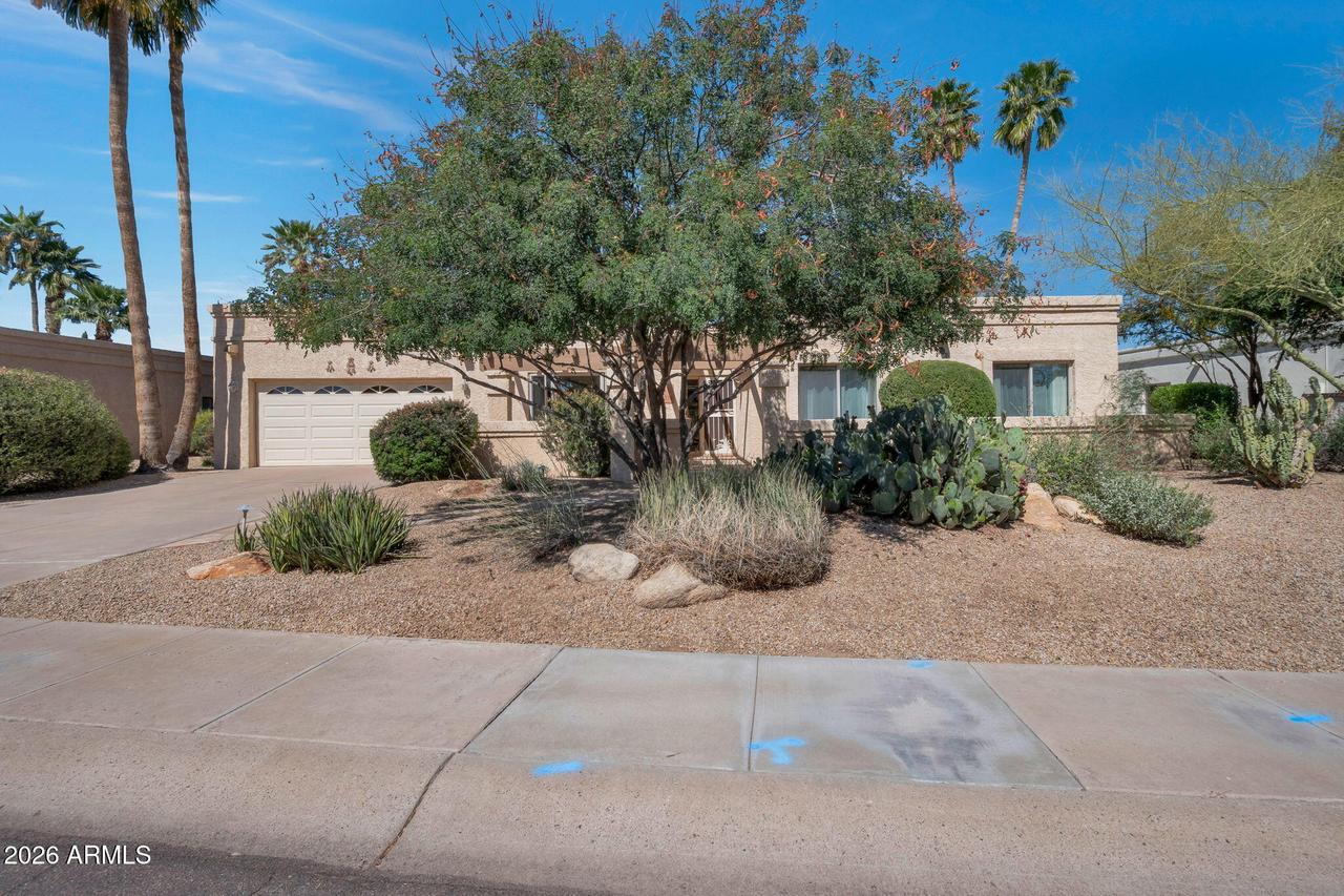 8338 E Belgian Tr., Scottsdale, AZ 85258