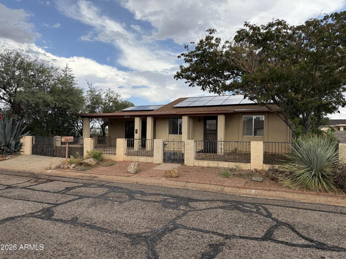 100 Arrowhead Dr., Huachuca City, AZ 85616