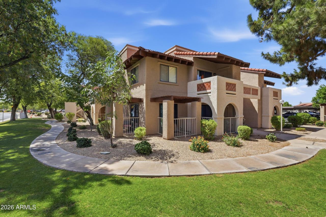 5757 W Eugie Ave. #1102, Glendale, AZ 85304