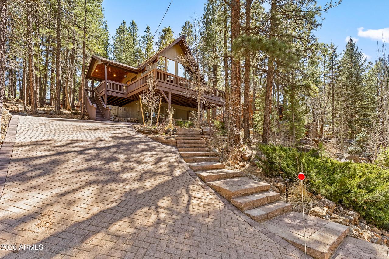 945 E Munds Canyon Rd., Munds Park, AZ 86017