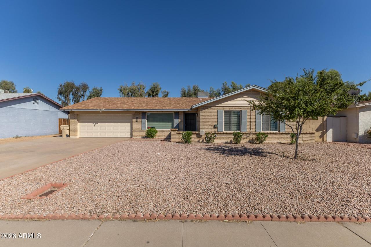10605 N 45th Dr., Glendale, AZ 85304