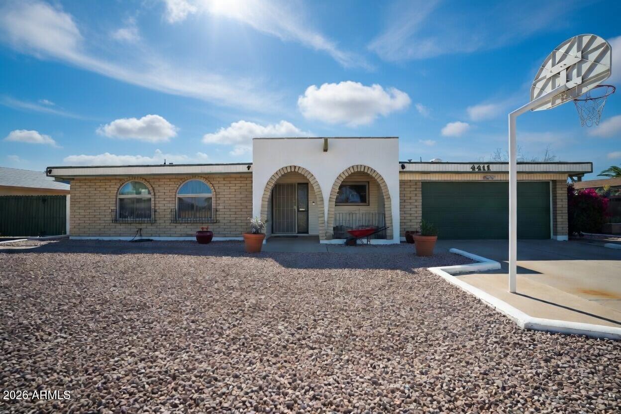 4411 W Windrose Dr., Glendale, AZ 85304