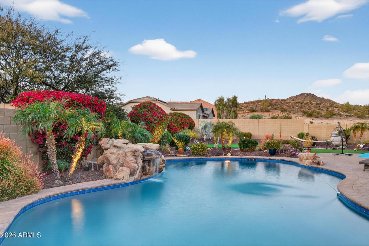 26716 N 10th Ln., Phoenix, AZ 85085