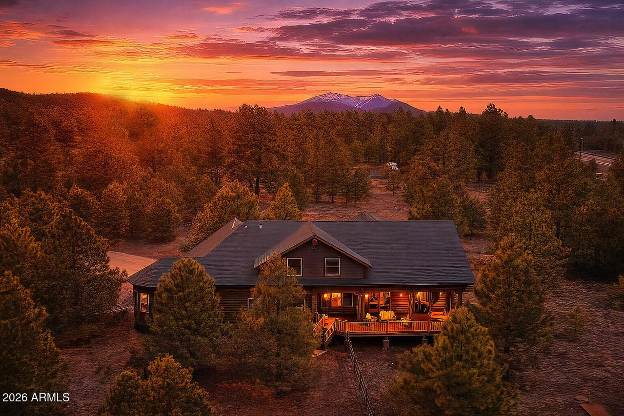 13090 Ghost Train Tr., Parks, AZ 86018