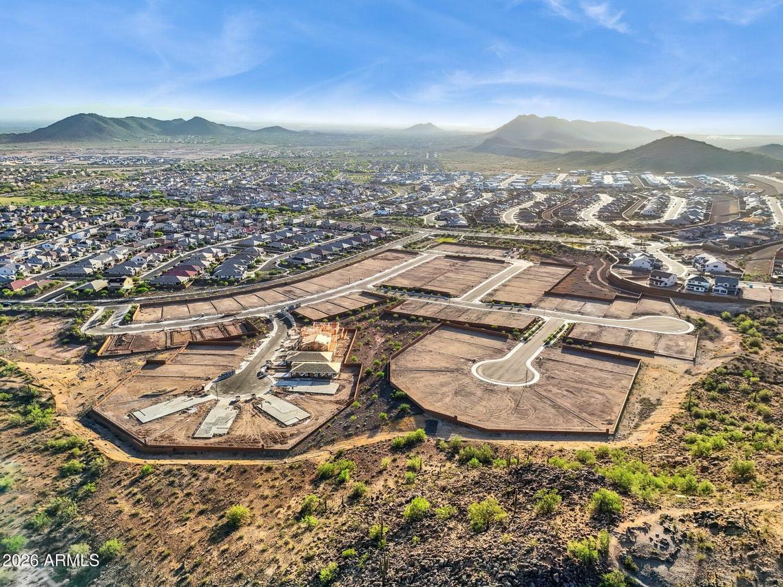 6947 W Straight Arrow Ln., Peoria, AZ 85383