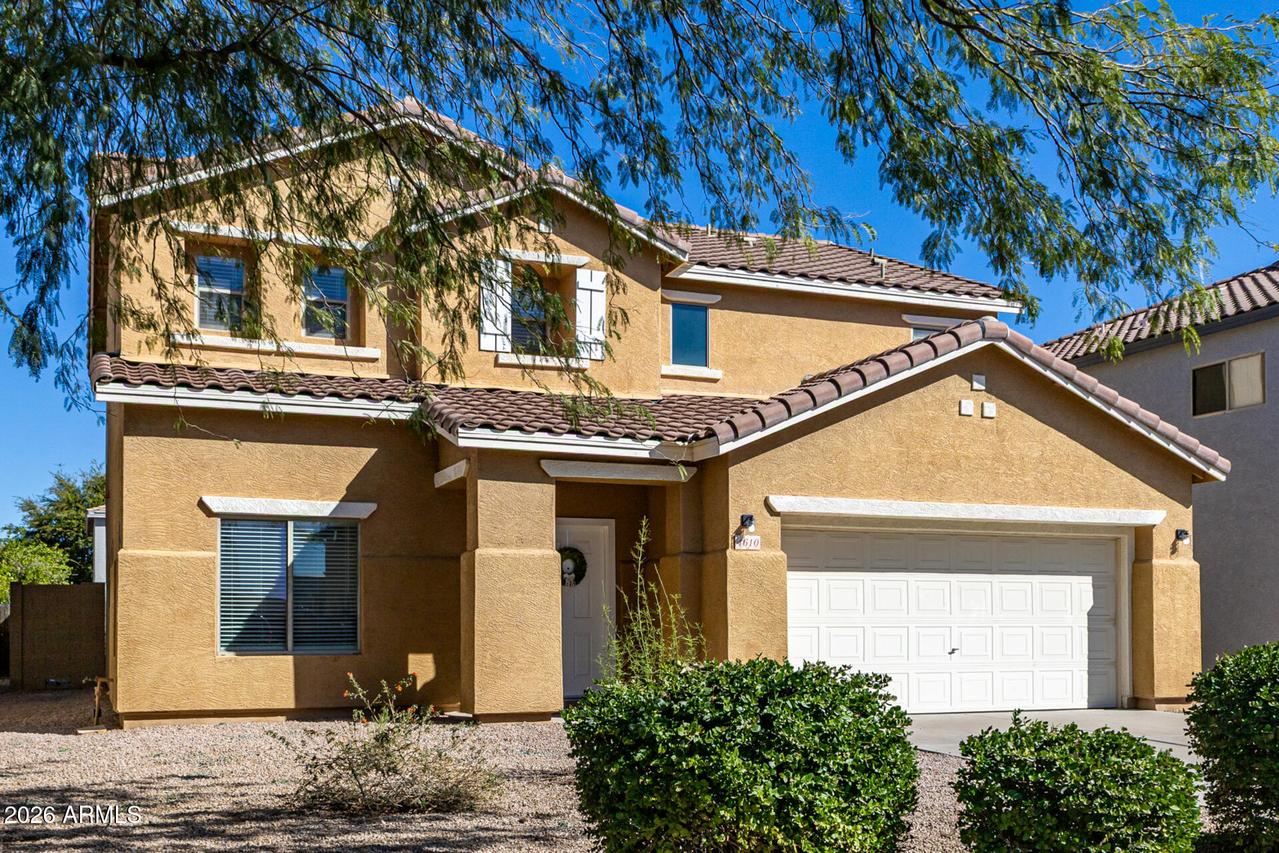 4610 E Whitehall Dr., San Tan Valley, AZ 85140