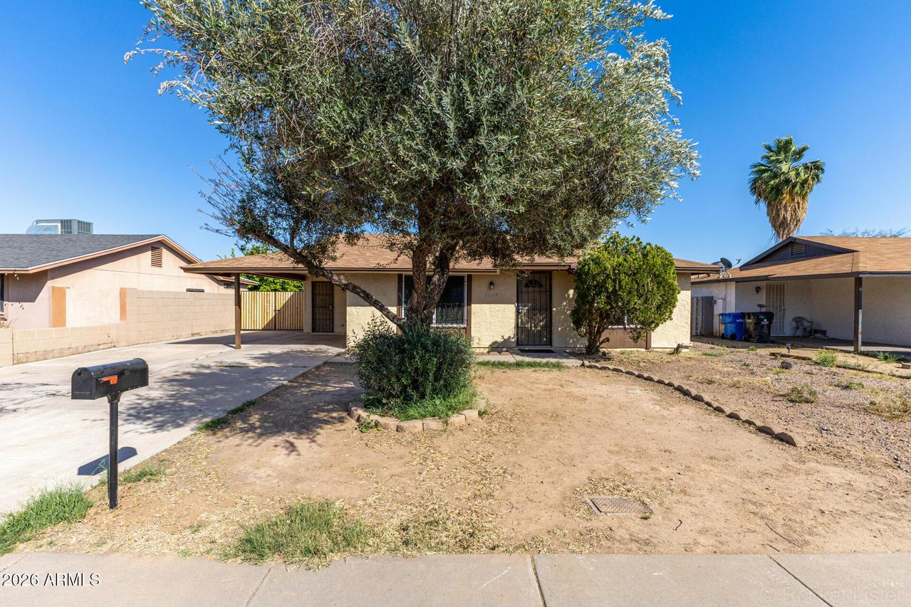 3449 N 72nd Dr., Phoenix, AZ 85033