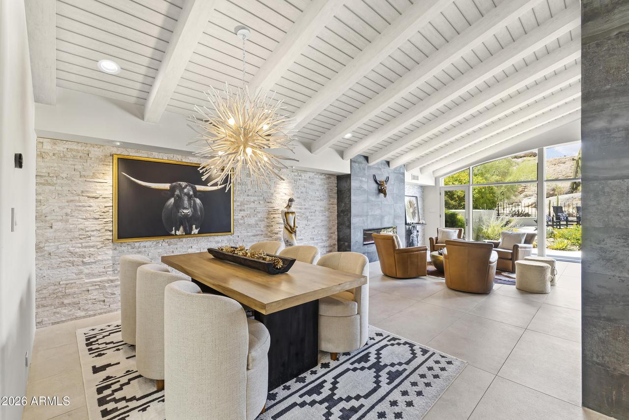 1018 N Boulder Dr., Carefree, AZ 85377