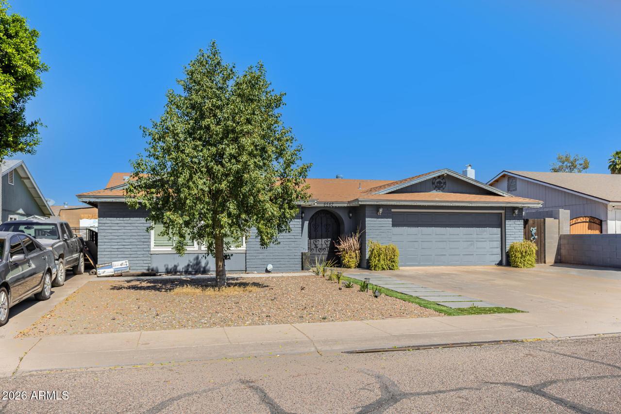 6542 W Coolidge St., Phoenix, AZ 85033
