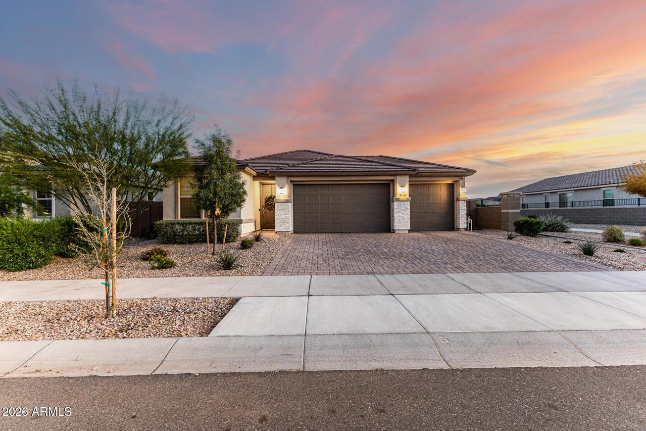 18599 W El Cortez Pl., Surprise, AZ 85387