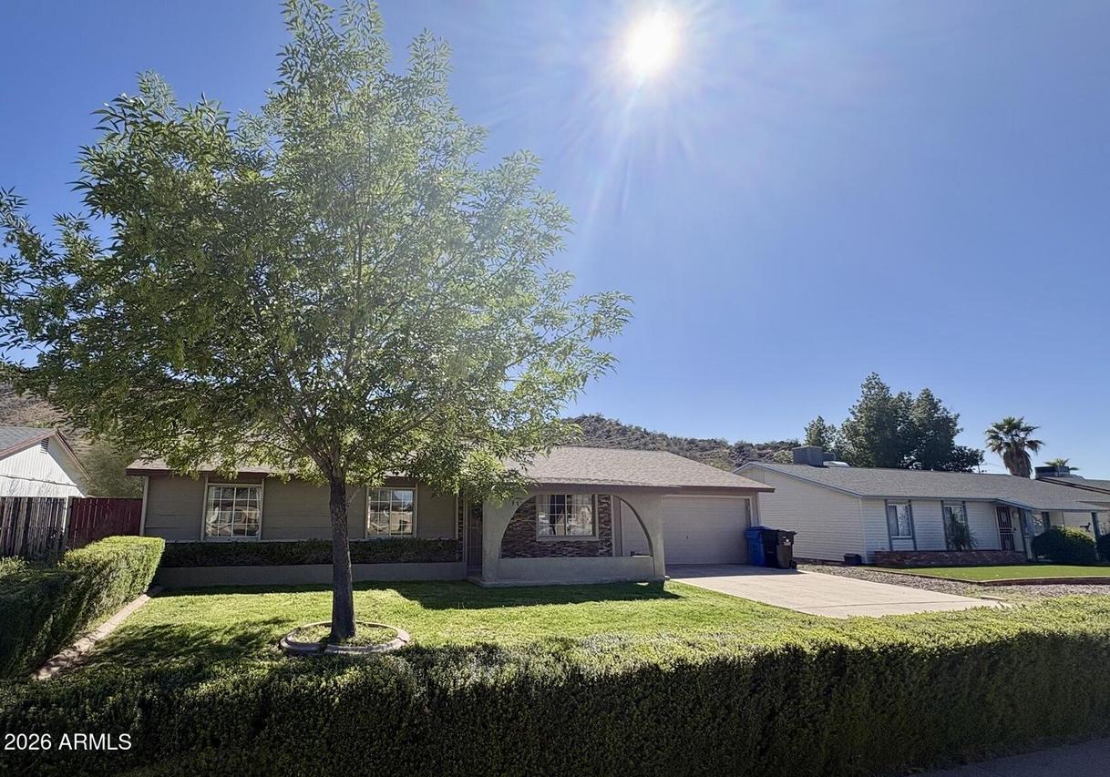 1635 W Wood Dr., Phoenix, AZ 85029