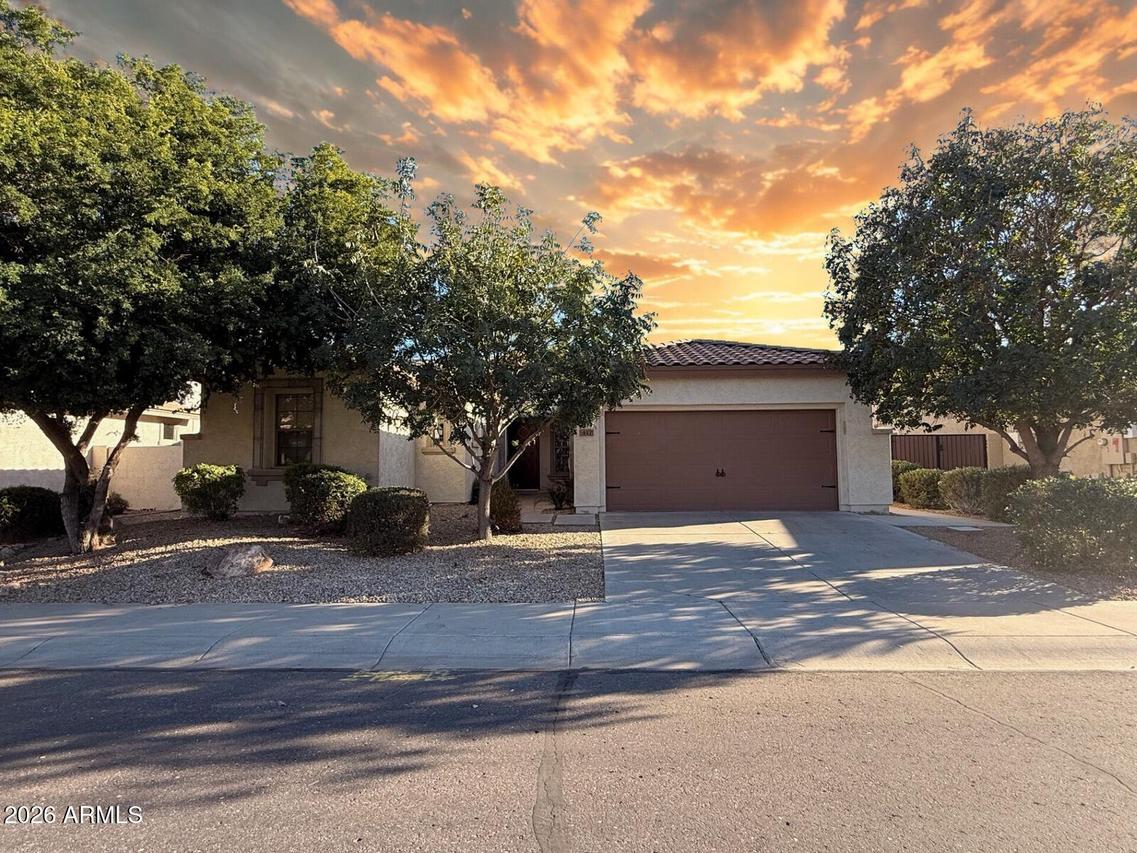 417 W Desert Broom Dr., Chandler, AZ 85248