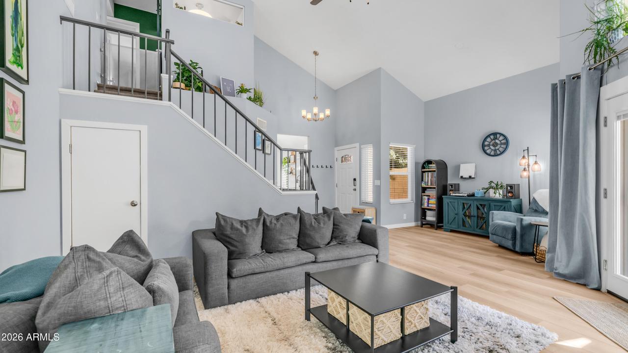 1045 E Sunburst Ln., Tempe, AZ 85284