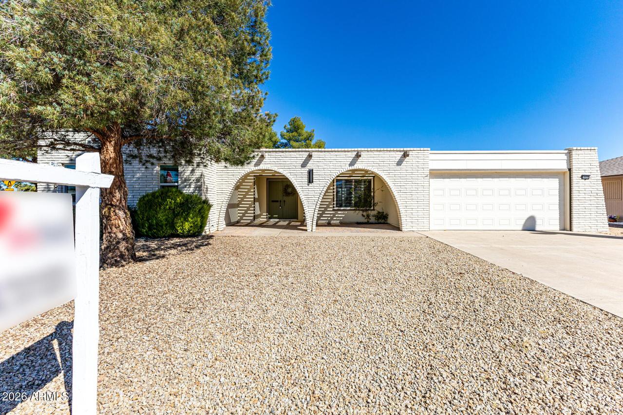 10626 W Pleasant Valley Rd., Sun City, AZ 85351