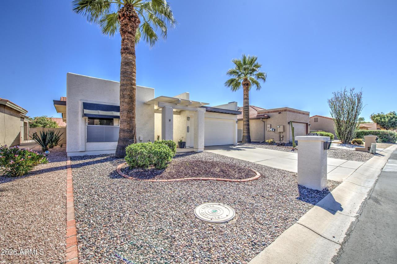 25243 S Cloverland Dr., Sun Lakes, AZ 85248