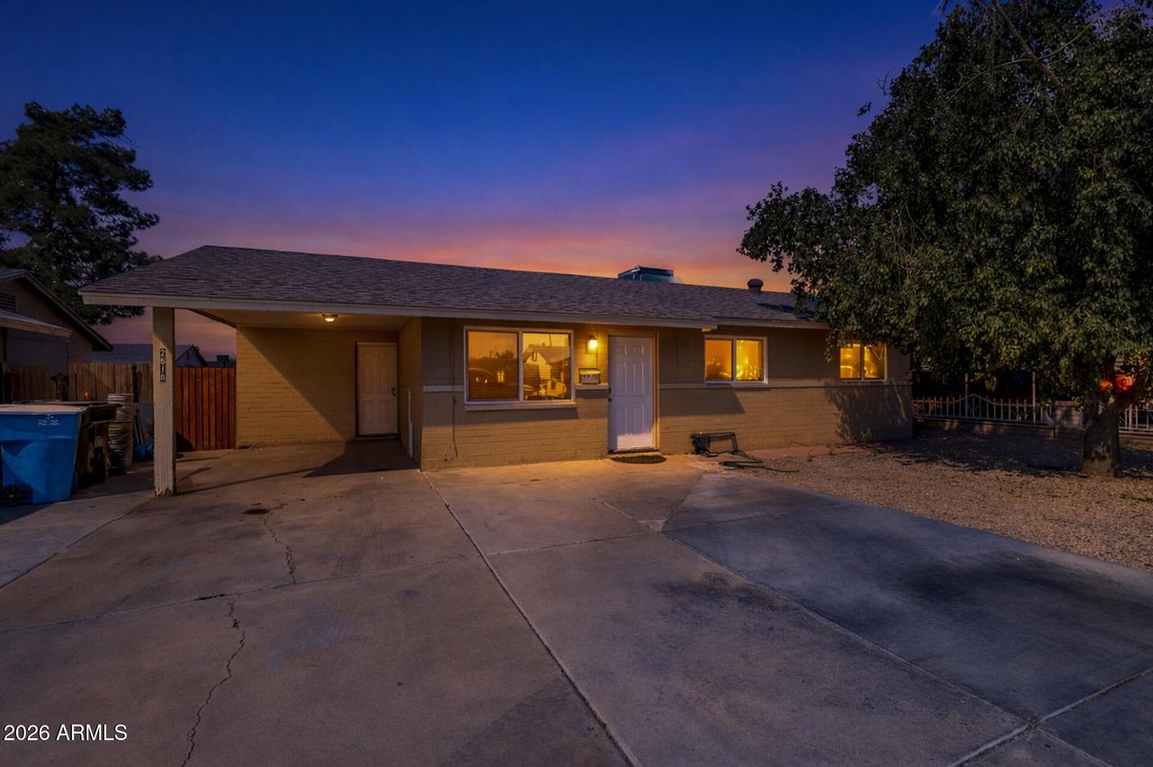 2616 N 50th Ave., Phoenix, AZ 85035