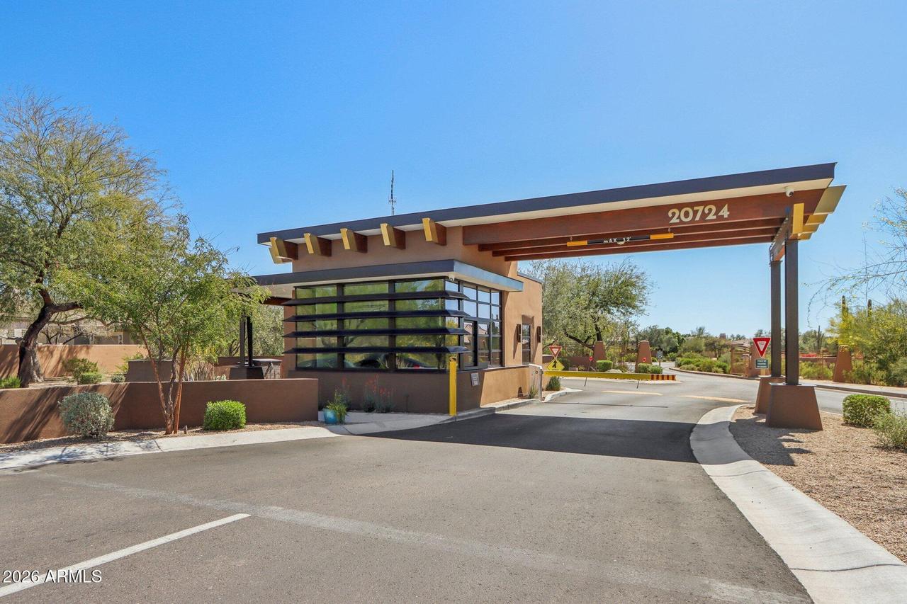 8464 E Gilded Perch Dr., Scottsdale, AZ 85255