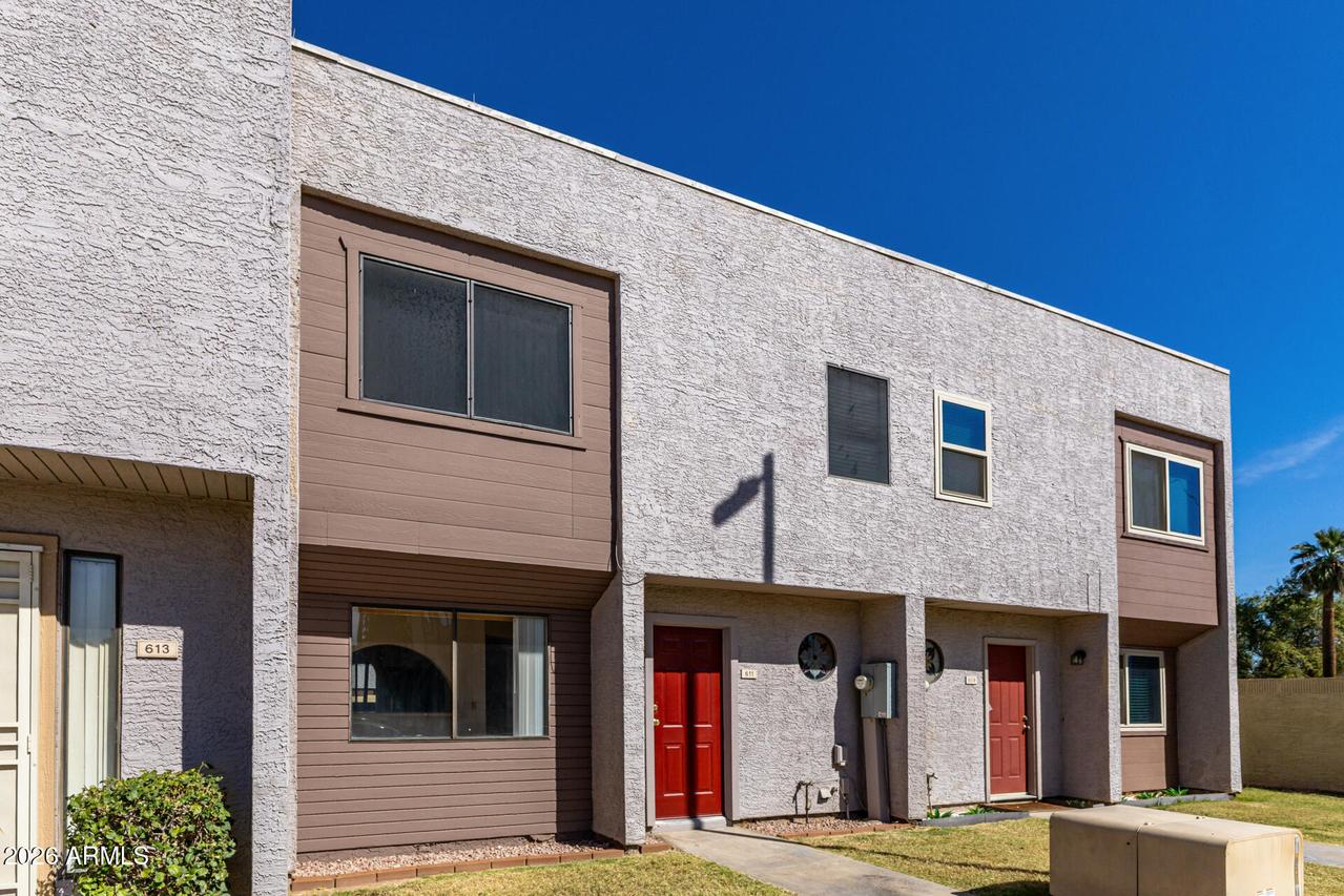 611 W 13th St., Tempe, AZ 85281