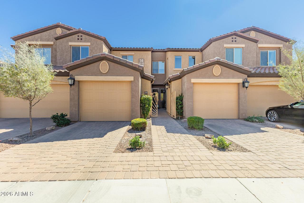 250 W Queen Creek Rd. #144, Chandler, AZ 85248