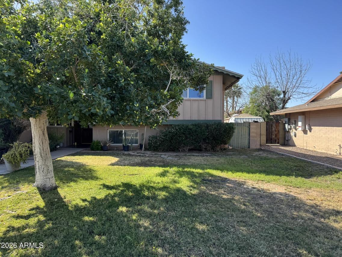 3922 S Poplar St., Tempe, AZ 85282