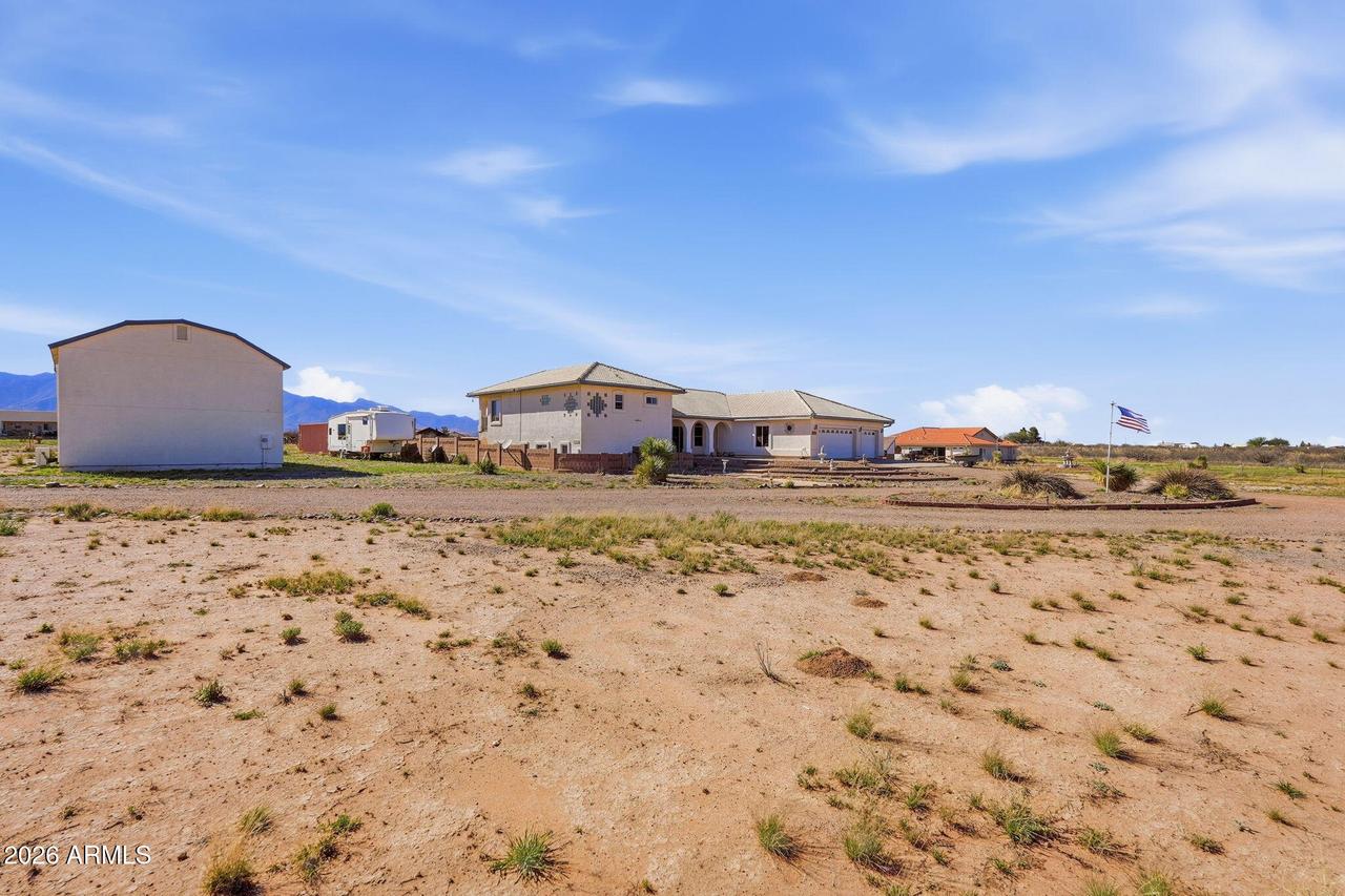 10427 E Blue Sky Vista, Hereford, AZ 85615