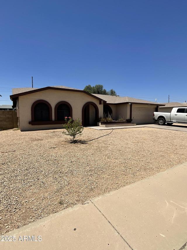 11640 N 74th Dr., Peoria, AZ 85345