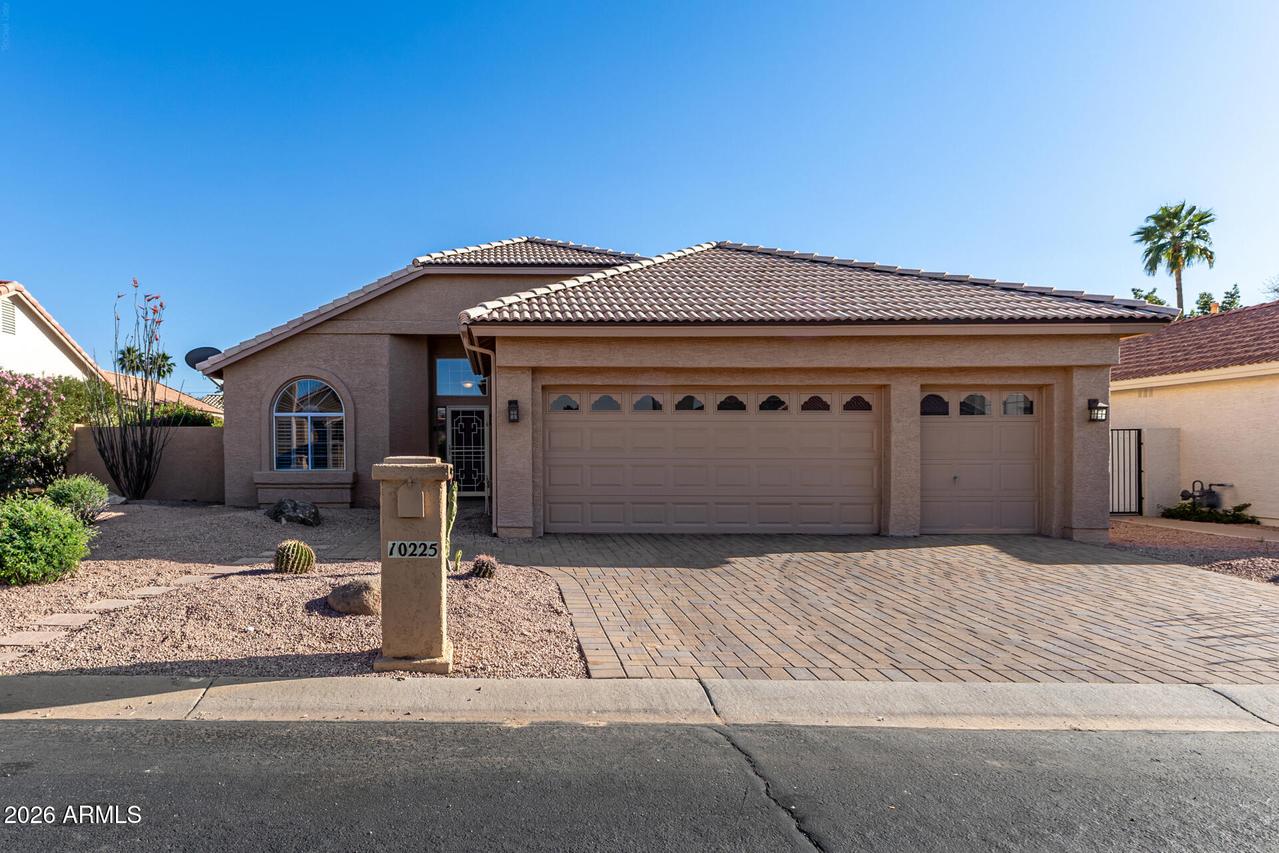 10225 E Hercules Dr., Sun Lakes, AZ 85248