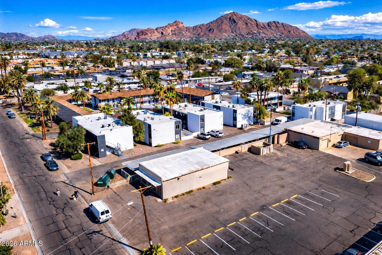 2923 N 38th St., Phoenix, AZ 85018