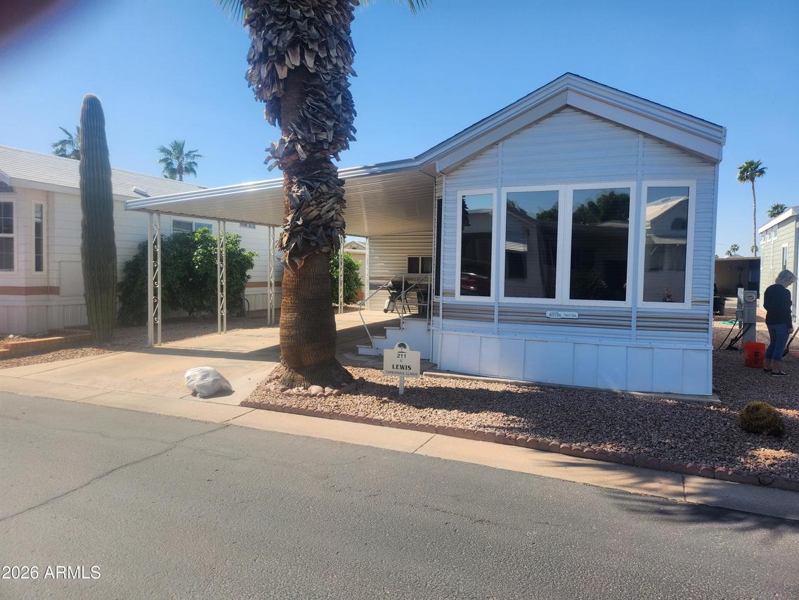 111 S Greenfield Rd. #211, Mesa, AZ 85206