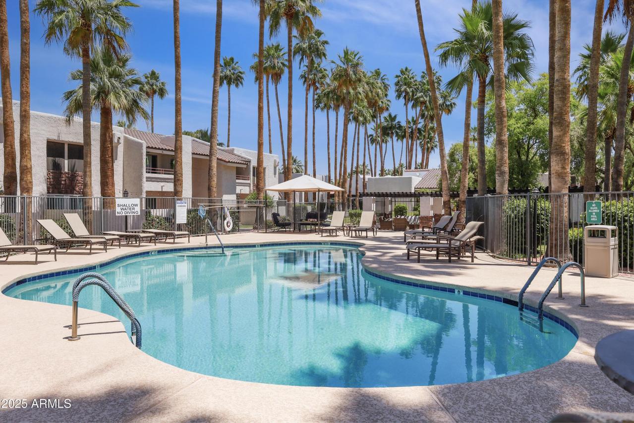 7350 N Via Paseo Del Sur #N207, Scottsdale, AZ 85258