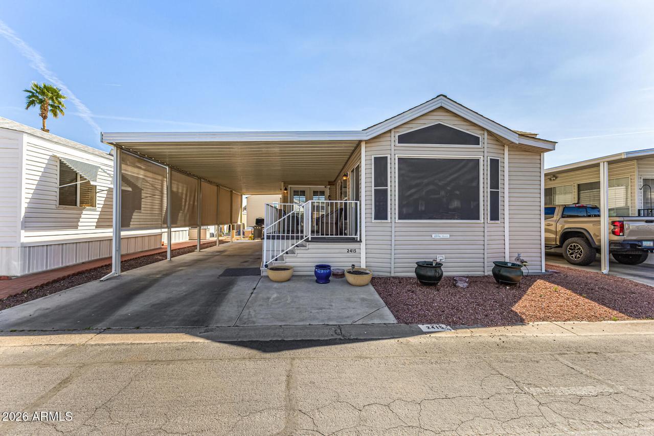 10950 W Union Hills Dr. #2415, Sun City, AZ 85373