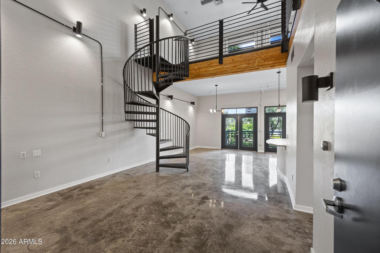 914 E Osborn Rd. #208, Phoenix, AZ 85014