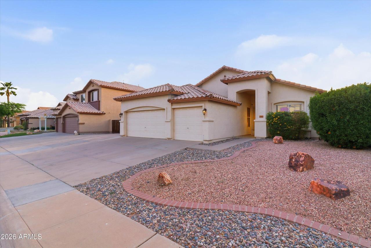2582 S 159th Ave., Goodyear, AZ 85338