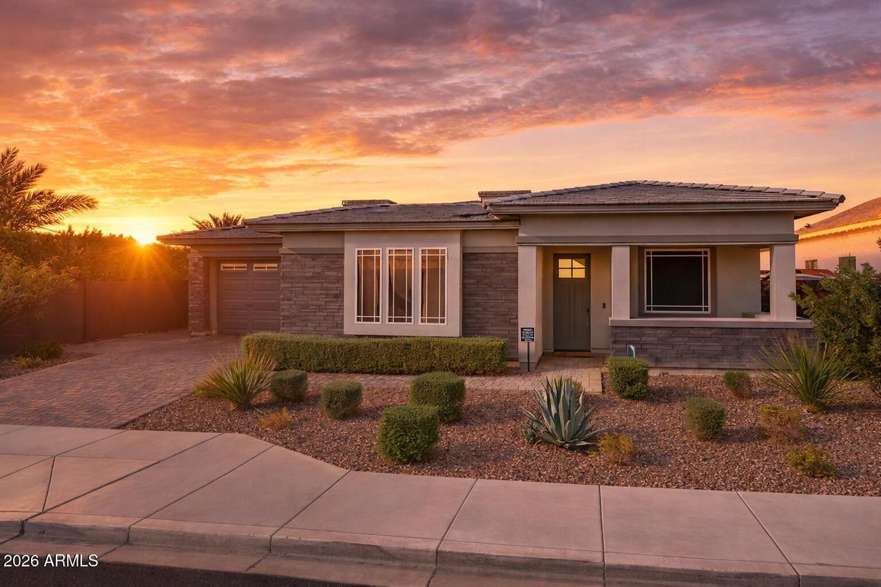 22764 N 97th Dr., Peoria, AZ 85383