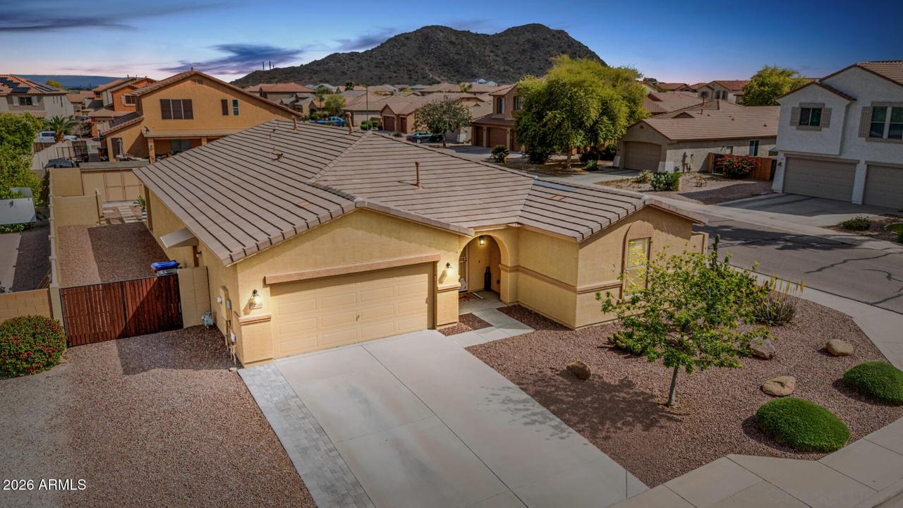 32245 N Cat Hills Ave., San Tan Valley, AZ 85144