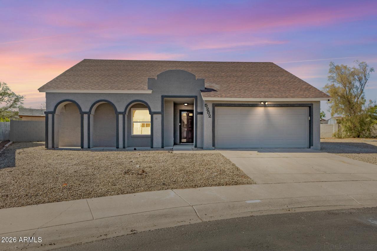 5252 N 102nd Ave., Glendale, AZ 85307