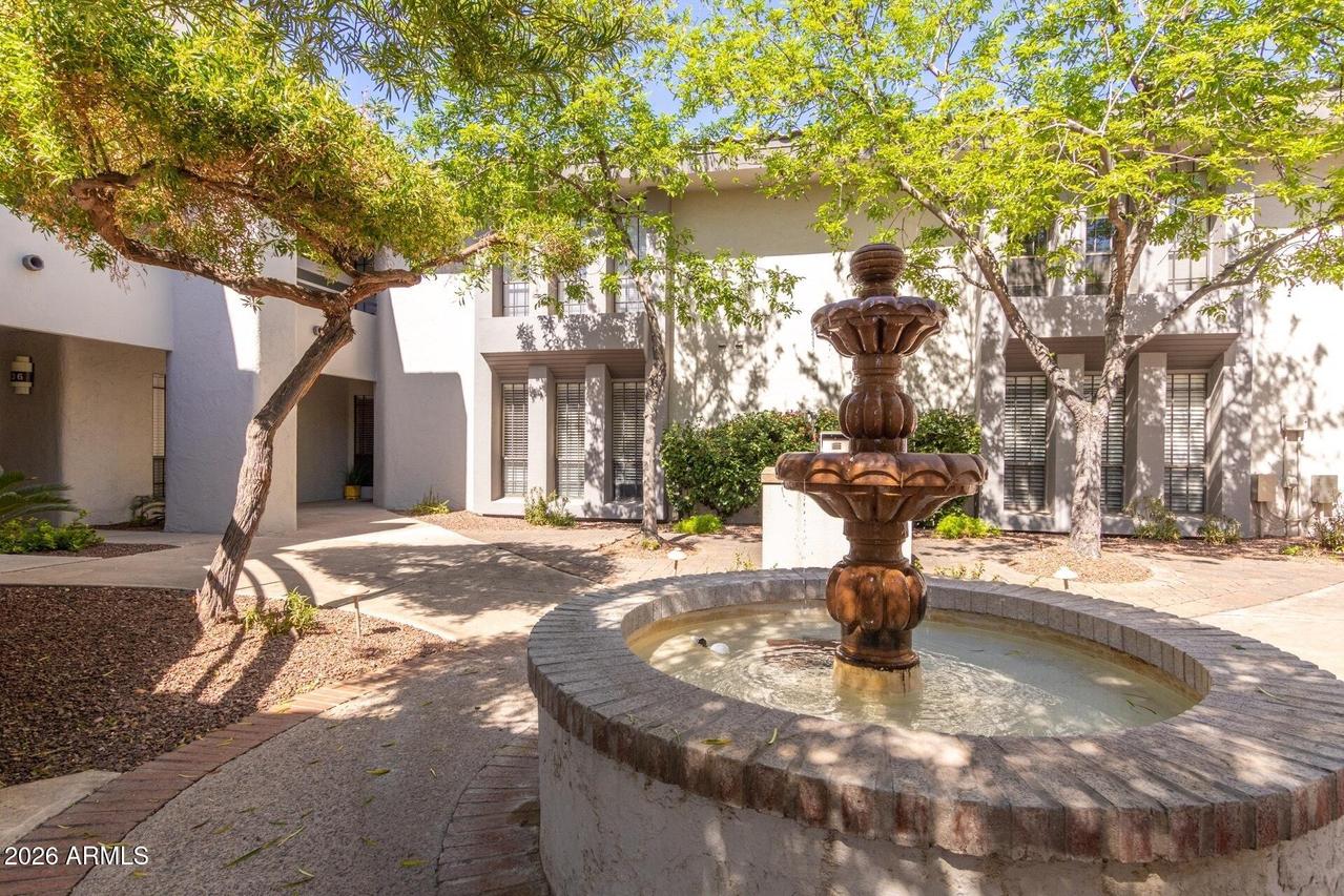 5221 N 24th St. #208, Phoenix, AZ 85016