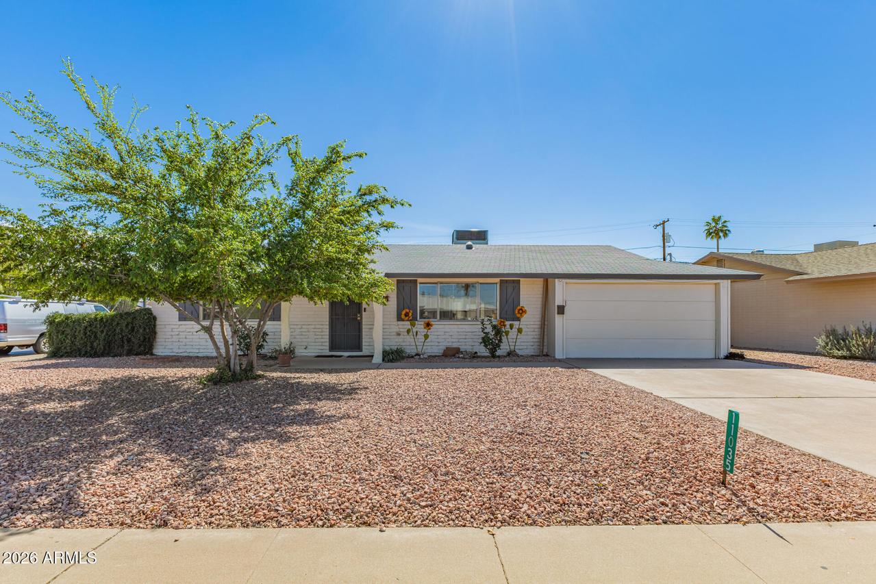 11035 W Oakmont Dr., Sun City, AZ 85351