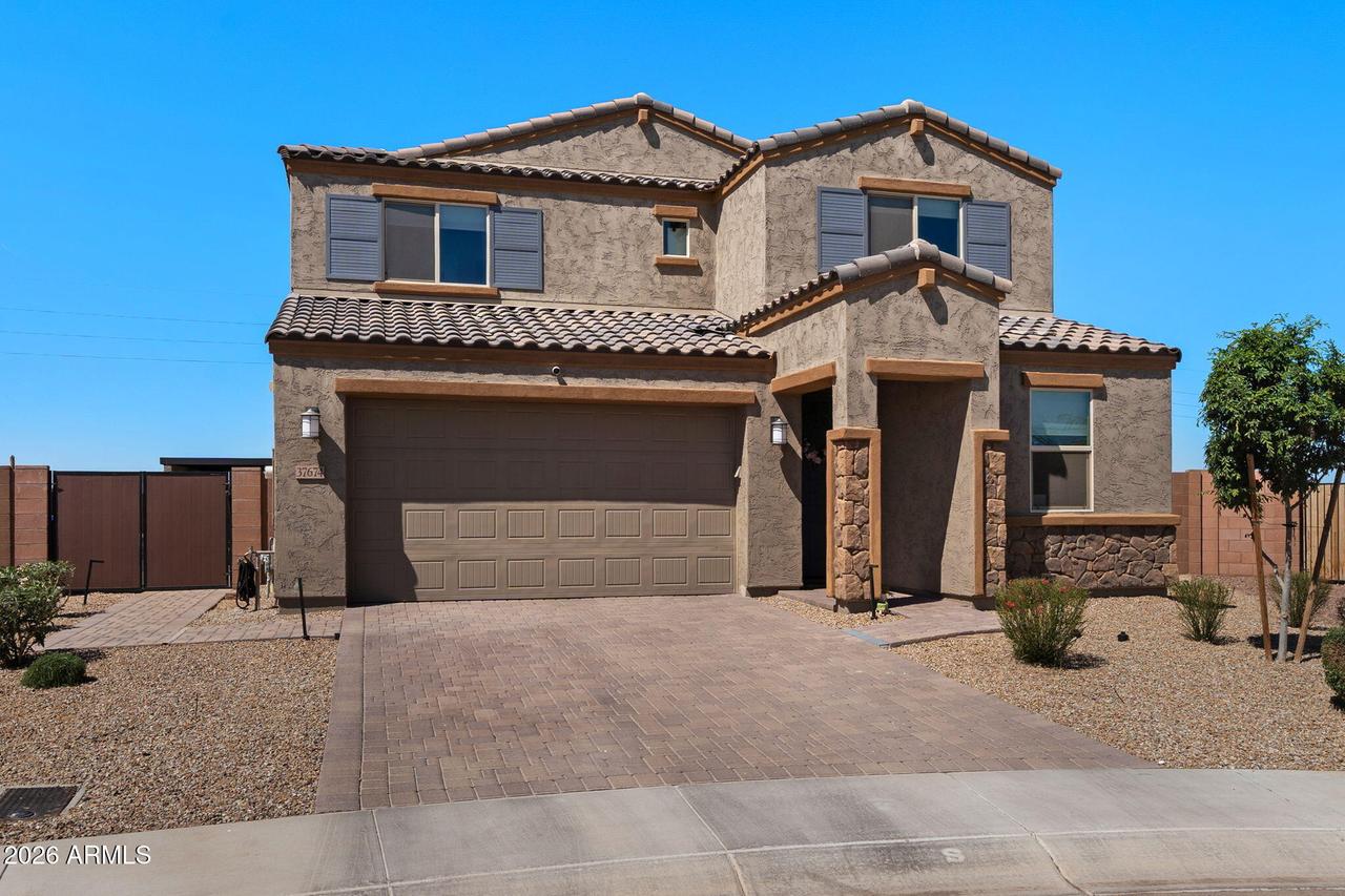 37674 N Bridlewood Ln., San Tan Valley, AZ 85140