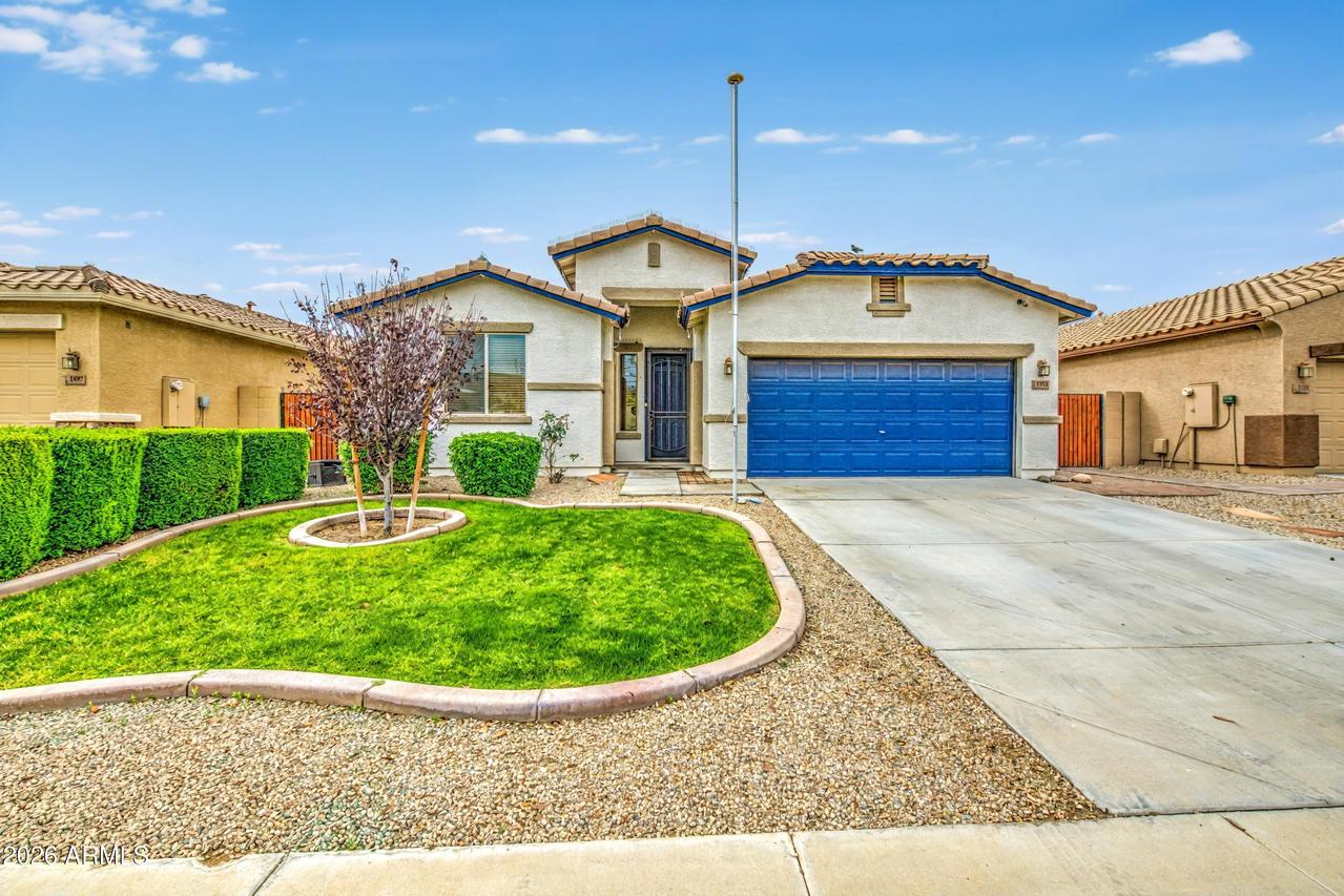 1711 W Paisley Dr., San Tan Valley, AZ 85144
