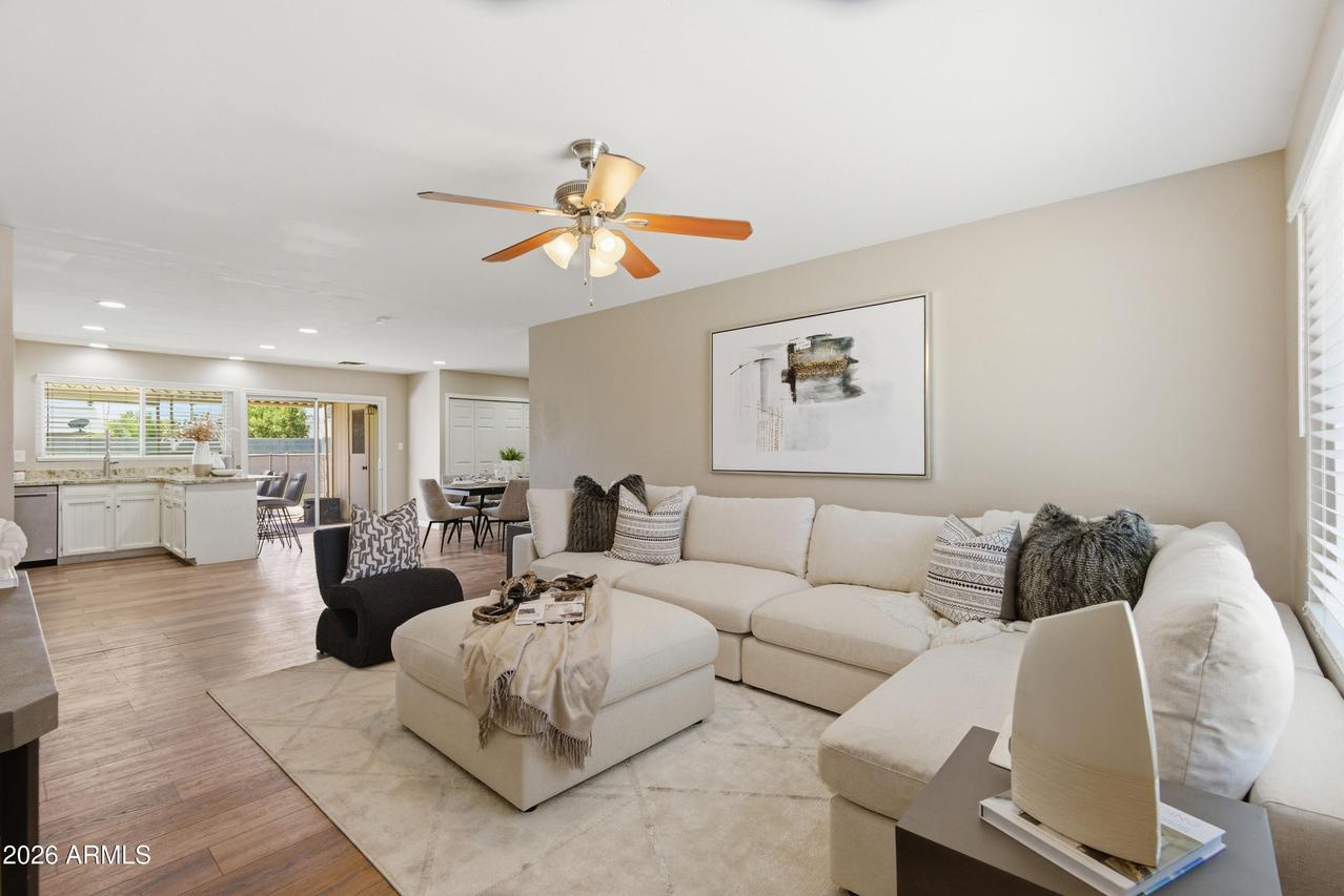 1527 W Alamo Dr., Chandler, AZ 85224