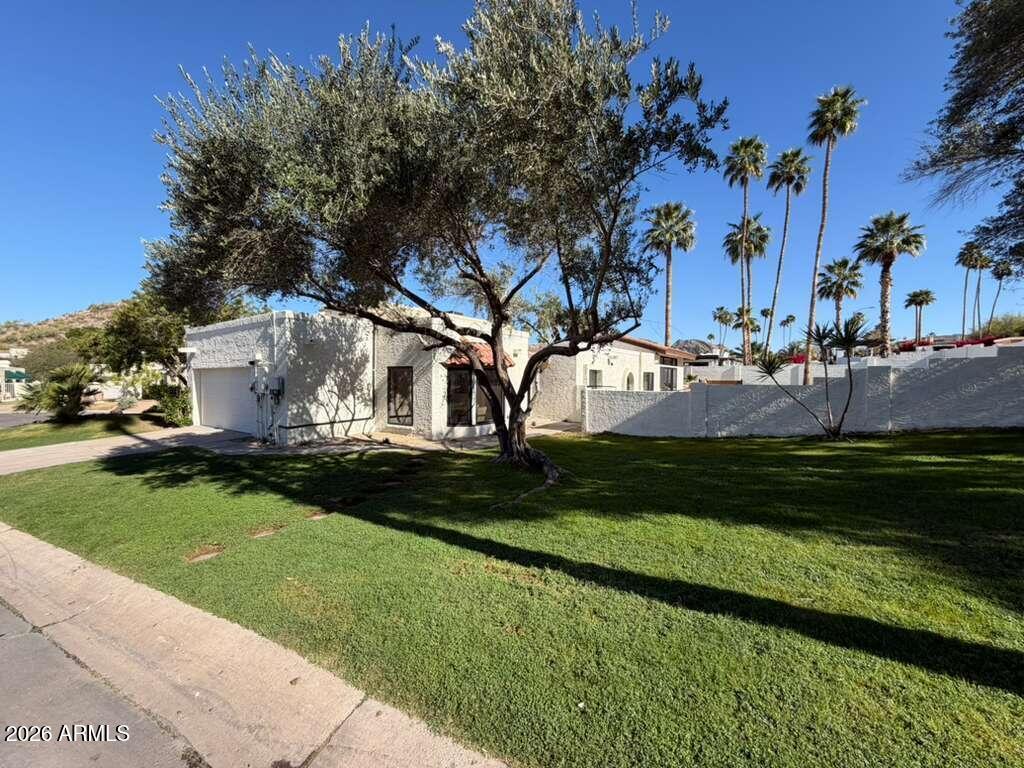 1926 E Augusta Ave., Phoenix, AZ 85020