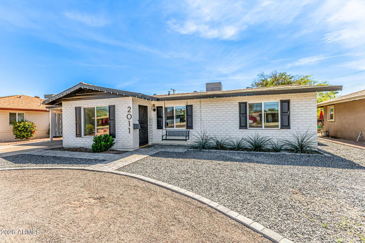 2011 W Whitton Ave., Phoenix, AZ 85015