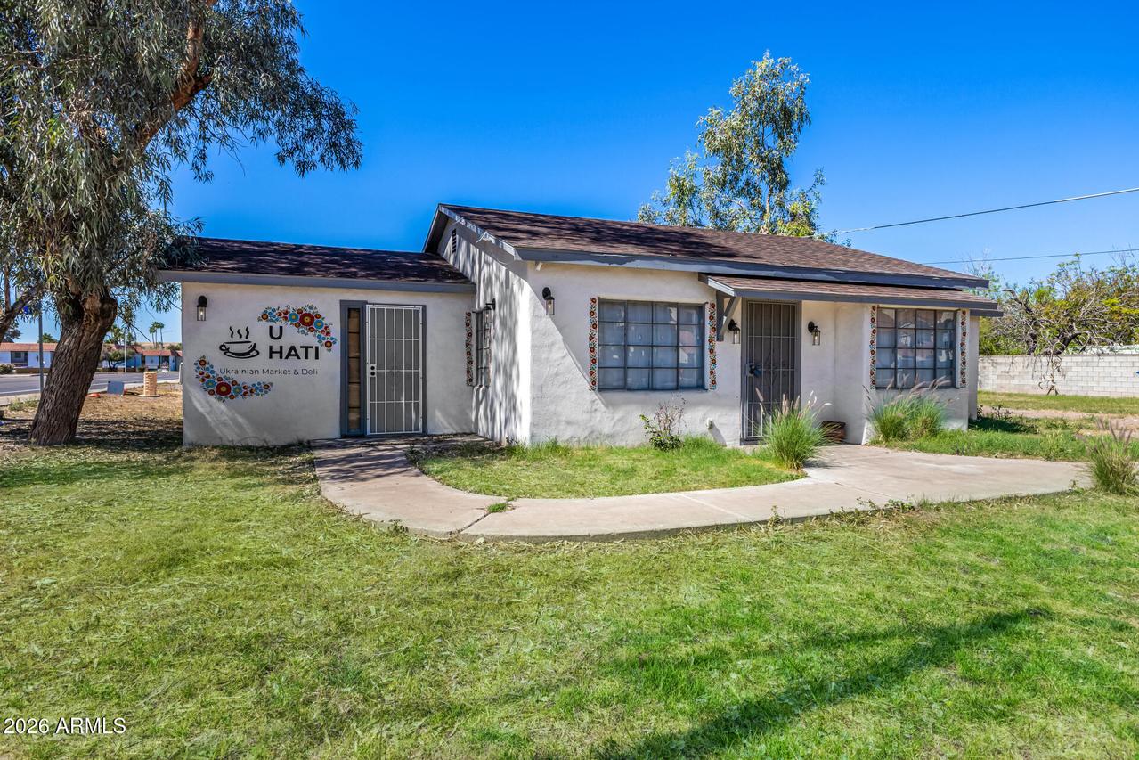 1106 N Center St., Mesa, AZ 85201